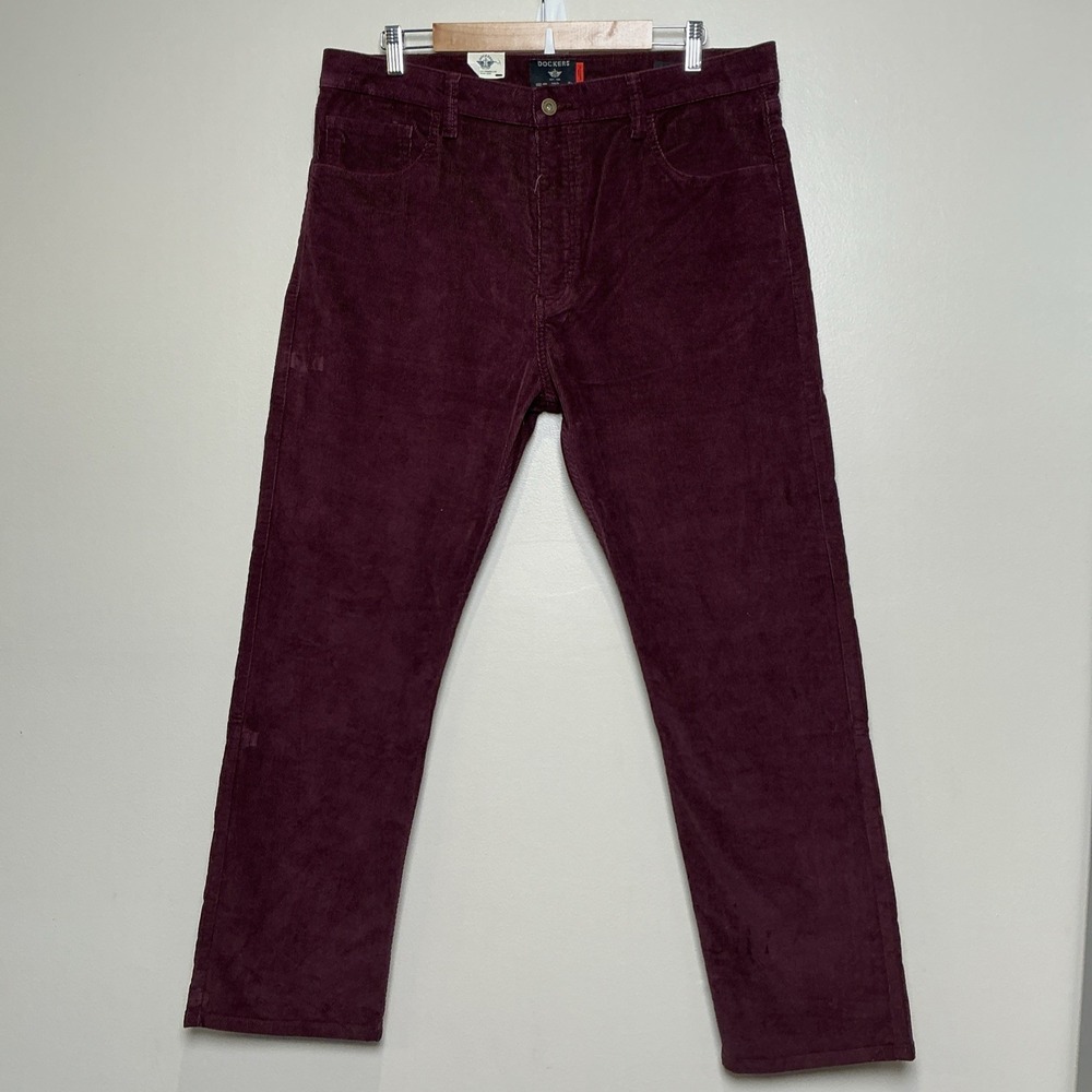 Dockers Men's Burgundy Corduroy Jean Cut Straight Fit‎ Pants 36x30 NWT